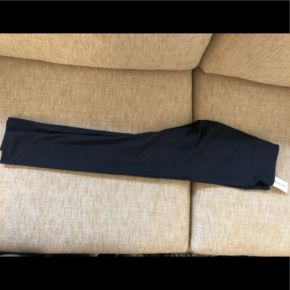 Dark blue leggings
